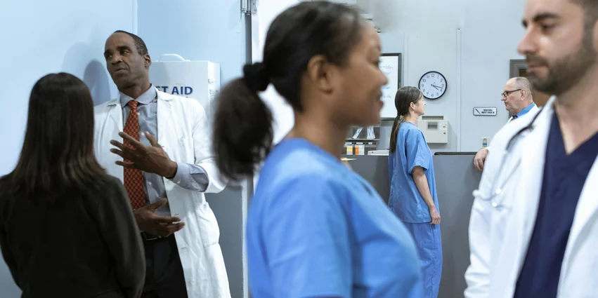 doctors nurses hospital AI 