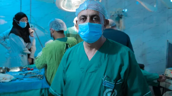 surgeon who uses AI 